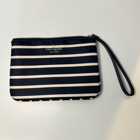 Kate Spade Chelsea Nylon Medium Wristlet Pouch Navy Blue Stripe Zipper Preppy - Picture 1 of 11